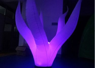 Geführte dauerhafte aufblasbare Beleuchtungs-Dekoration 3m attraktiv auf Boden