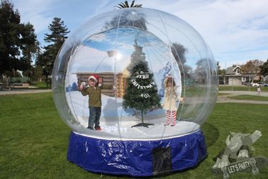 Transparente schöne riesige Werbungsinflatables-Schnee-Kugel CER Zustimmung im Freien