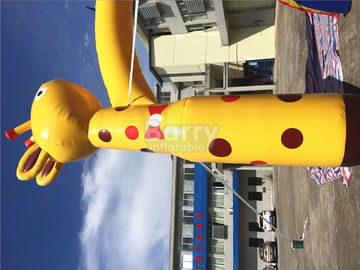 Gelbe Giraffen-aufblasbarer Bogen für Ereignis mit dem Logo, das SCT EN71 druckt