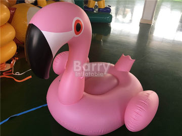 Großes Größen-Rosa-aufblasbares sich hin- und herbewegendes Pool spielt/Flamingo-Tiere