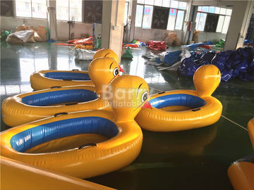Großes gelbes Enten-Tier schwimmt aufblasbare Wasser-Spielwaren für Pool mit Logo-Drucken