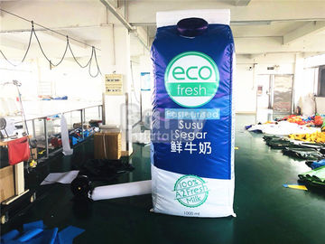 PVC-Planen-aufblasbare Werbungs-Produkte, aufblasbare vorbildliche Milchflasche für im Freien