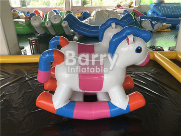 Wasser-Park-Spiel-im Freien aufblasbares Wasser-Spielwaren-Floss-Pferd für Swimmingpool