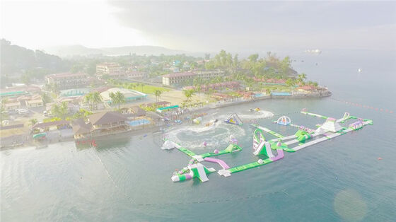 Aufblasbare sich hin- und herbewegende Wasser-Park-Spiele im Freien/aufblasbares Meer Waterpark für heißen Sommer
