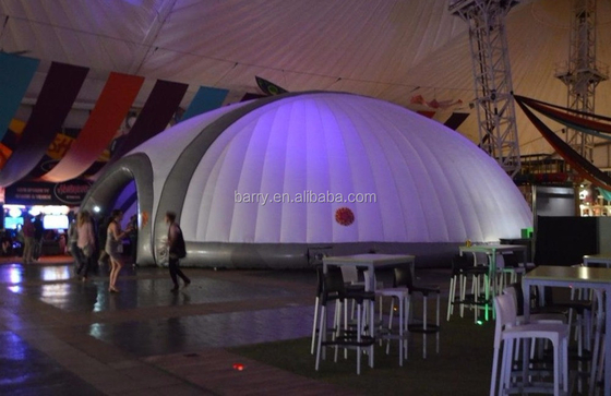 Gebäudestruktur-Hauben-aufblasbares Zelt mit Siebdruck