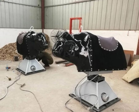 Aufblasbares Matratzen-Rodeo mechanischer verrückter Stier für Vergnügungspark