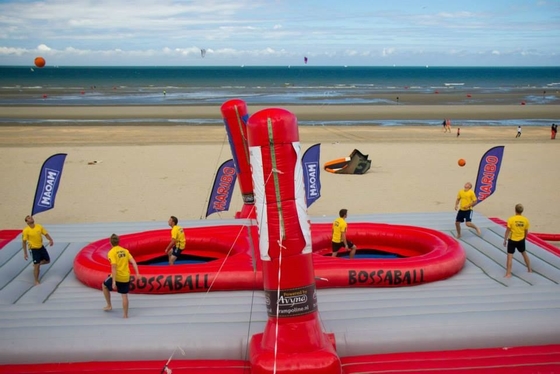 Volleyballfeld-Sand-Strand 0.9mm PVCs explodieren aufblasbarer Bossaball-Spiel