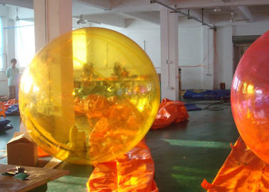 Riesige aufblasbare Wasser-Spielwaren im Freien für Kindermenschliches Wasser-gehenden Ball