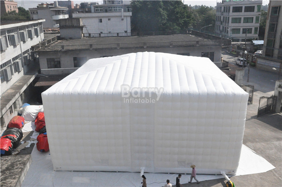 Feuer-Beweis-weißes Quadrat-aufblasbares Würfel-Zelt für Katastrophenhilfe