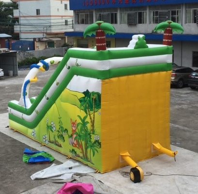 Wasserdichter Kinderspielplatz explodieren Wasserrutsche-Tier- und Frucht-Thema