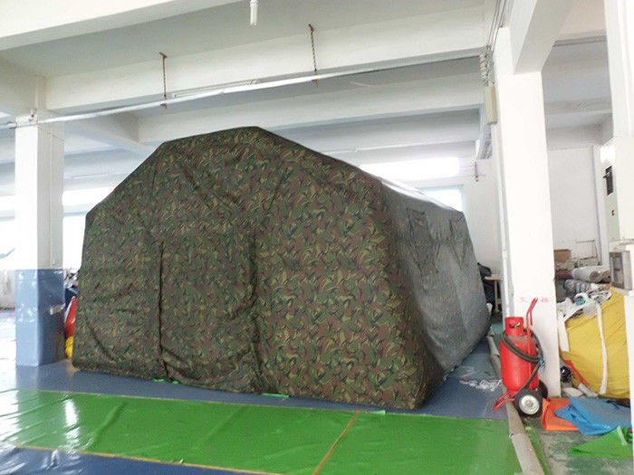 Kampierendes aufblasbares Zelt im Freien, aufblasbares Militärzelt für das Kampieren
