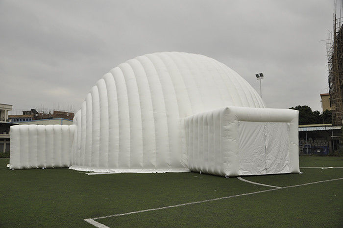 Riesige weiße Ereignis-Hauben-aufblasbares Zelt-Wasser-Beweis PVC für Ausstellung