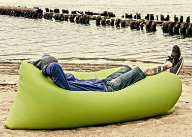 Sommer-Strand-Aufenthaltsraum-faule Tasche im Freien aufblasbares kampierendes Lamzac-Treffpunkt-Luft-Sofa