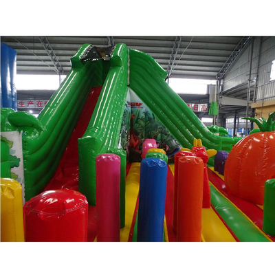 aufblasbarer Hindernislauf Jumper Bounce House Amusement Park 0.55mm PVCs