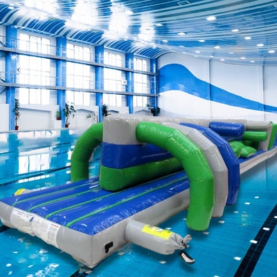 Fantastische aufblasbare Wasserspielzeuge 15M Twin Track Pool aufblasbare Wasser schwimmende Hindernisbahn