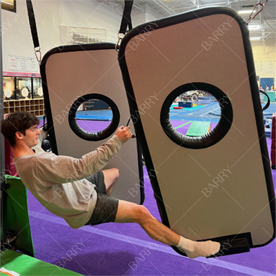 Commercial Bounce House Air Door Ninja Warrior Schwebende Hindernisparcours Ausrüstung für Erwachsene Innenraum