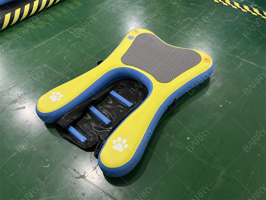 Hohe Stabilität Nicht rutschfähige Schritte Aufblasbare Portable schwimmende Hundeboot Rampe Poolleiter Aufblasbare Wasserhunde Welpen Planke