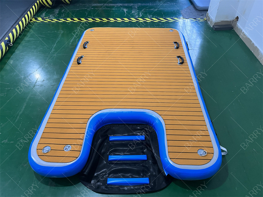 Hunde auf Wasserleiter Stufen aufblasbare PVC Hunde Dock Ramp Wasser für Hunde