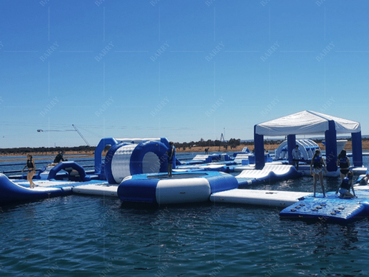 Spannender und vielseitiger aufblasbarer schwimmender Wasserpark 2 Jahre Garantie