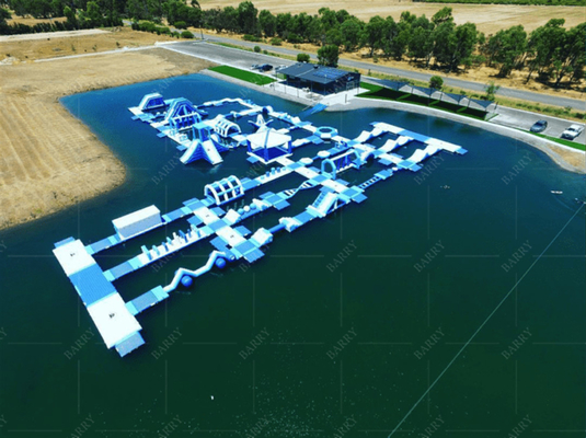 Anpassbarer aufblasbarer Wasserpark mit PVC-Material