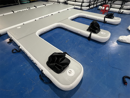 Hochwertige Anpassung aufblasbares Dock Deck E Form schwimmende Plattform Luft Pontoon aufblasbares Dock
