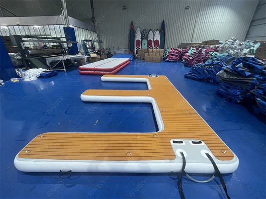 Hochwertige Anpassung aufblasbares Dock Deck E Form schwimmende Plattform Luft Pontoon aufblasbares Dock