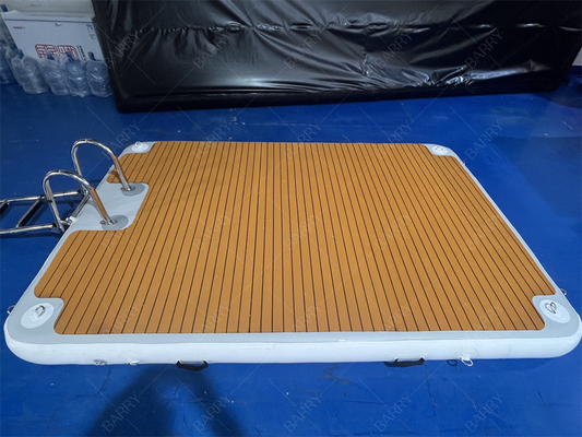 Edelstahltreppe 3x2x0.2m aufblasbare Jet-Ski-Dock-Pontoon zum Parken von Booten