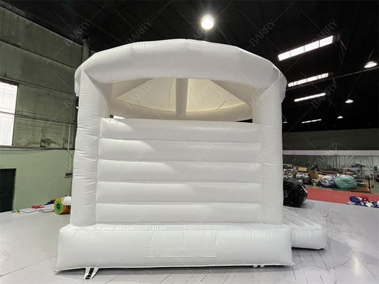 5x4.5x4.5m Weiße Indoor aufblasbare Aussteiger mit Deckel aufblasbare Sprunghäuser für Hochzeit
