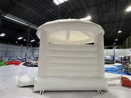 5x4.5x4.5m Weiße Indoor aufblasbare Aussteiger mit Deckel aufblasbare Sprunghäuser für Hochzeit