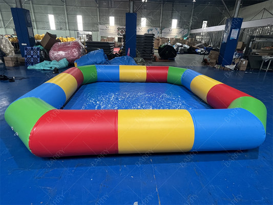 Schwimmbad mit aufblasbarer PVC-Platte für Wasserspiele