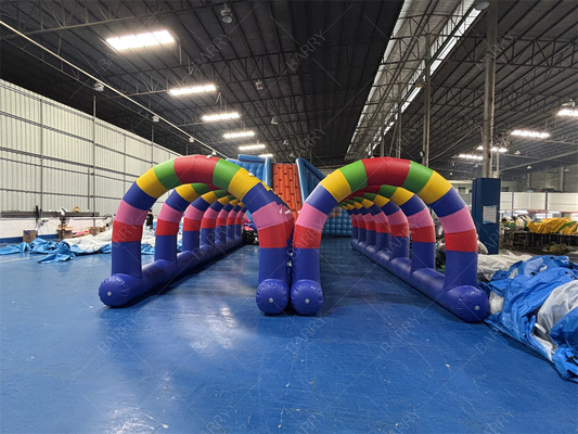 Aufblasbarer Wasserspritz-Tunnel für Sommerveranstaltungen