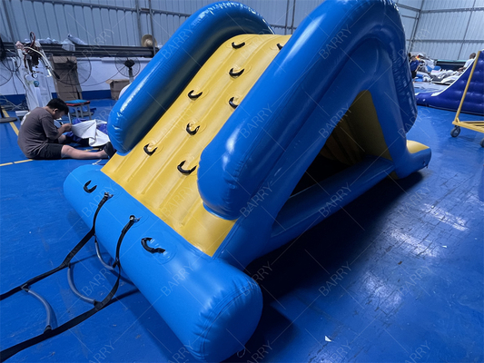 Fließende Wasserrutsche für den Wasserpark