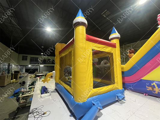 Zeichentrickfilm PVC Aufblaseschloss Spaß Sprunghaus für Themenparks oder Partys