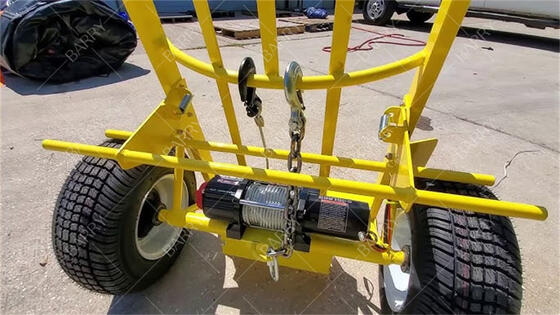 Elektrisch angetriebener 4-Rad-Schwerlast-Hubwagen mit Winde zum Anheben von aufblasbaren Hüpfburgen