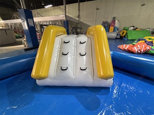 Kommerzieller aufblasbarer Drachen-Wasserpark, Wasserspielplatz mit mehreren Rutschen und großem Pool für Vergnügungsparks und Festivals