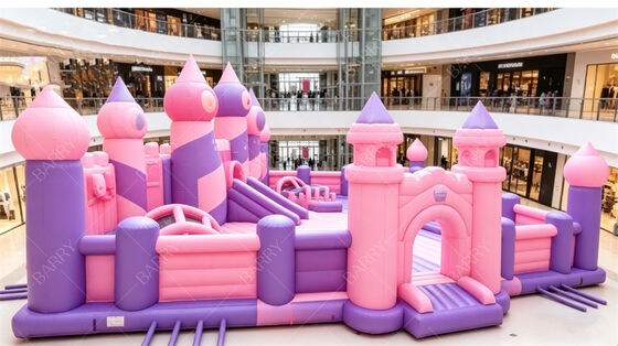 Riesige Pastell Prinzessin Schloss Aufblasfläche Spielplatz Multitasking-Sprunghaus mit Rutschen und Hindernissen kommerzielles PVC für Einkaufszentren und Themenveranstaltungen