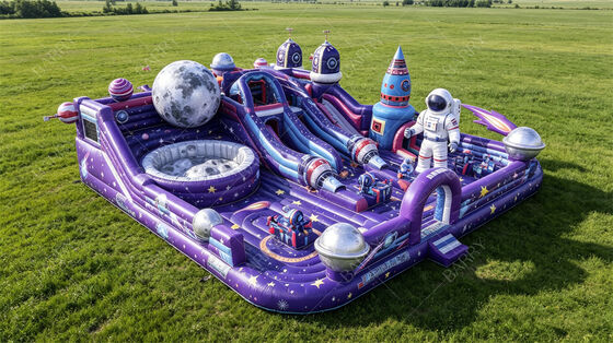Lila Galaxy Moon Base aufblasbarer Spielplatz | Weltraum-Hüpfburg in kommerzieller Qualität mit Rutschen, Mondgrube und Astronautenfunktionen | Für Vermietungsunternehmen und Festivals