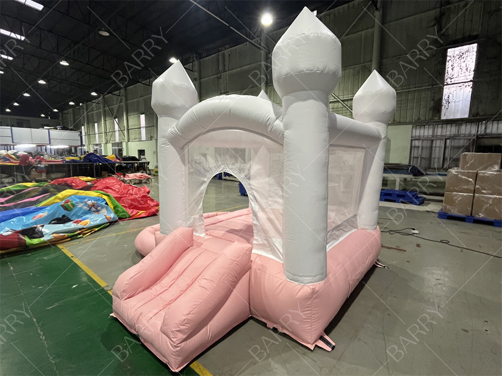 3.3x3m Weiß und Rosa Schöne aufblasbare Hochzeitsschleuder-Rutsche Kombo Sprungschloss-Rutsche