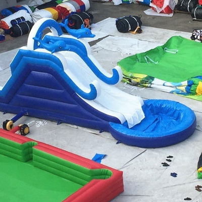 Aufblasbarer Wasserrutschekletterwand der blauen Welle mit Pool-Karikatur-Thema