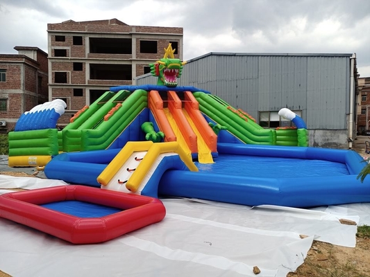 0,9 mm PVC Mobile Land Ground Inflatable Water Park mit Pool Slide Commercial