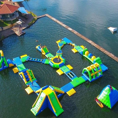 PVC, das aufblasbarer Wasser-Park-Aqua Park Floating Obstacle Course Anti-UV schwimmt