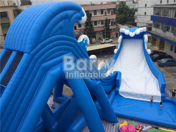 Blaue riesige aufblasbare Wasserrutsche der Wellen-36 * 20 * 15m mit Gebläse des Pool-CE/UL