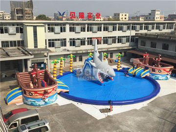 Riesiges Piraten-Schiffs-Thema-aufblasbarer Wasser-Park auf Land 36.5x20x8.5mH