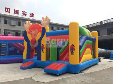 Großes industrielles kleines Kleinkind-oder Kinderclown-Schlag-Haus auf Freigabe